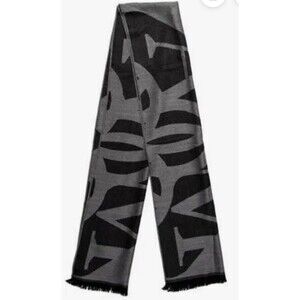 Alexander McQueen Exploded Seal Wool Scarf NWT New w/Tags + Gift Box Unisex